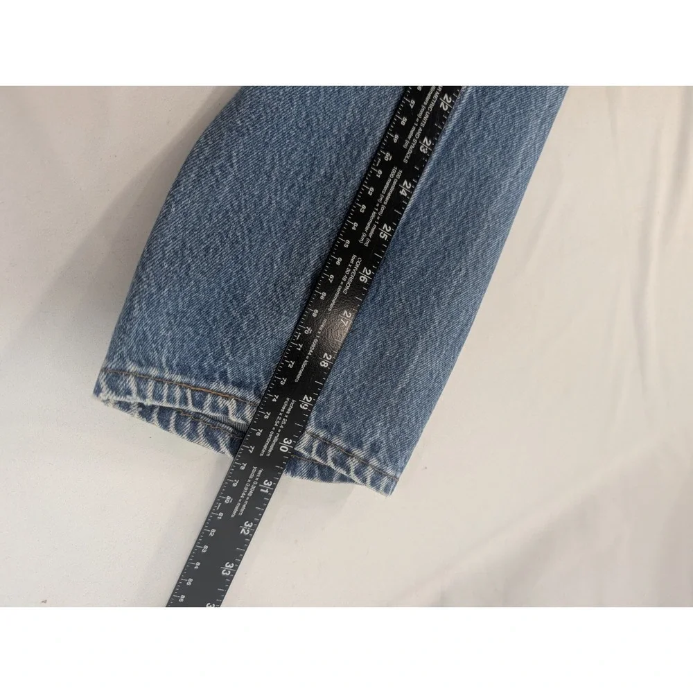 Levis stains discoloration